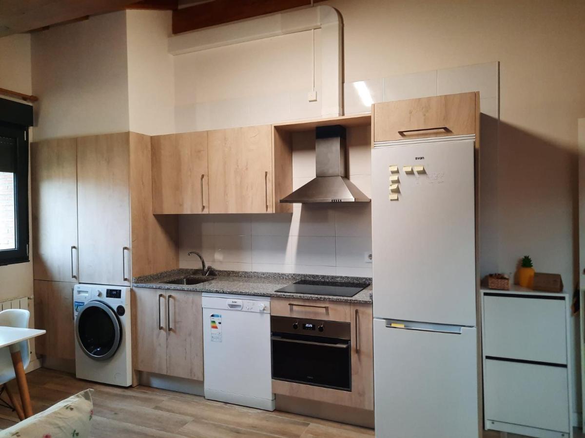 Preciosos Apartamentos A 15 Minutos De Comillas Periedo Exteriör bild